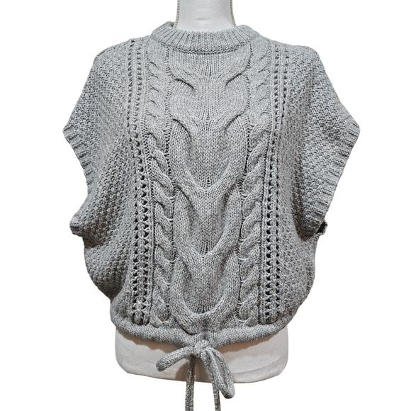 Universal Thread Cable Knit Poncho Sweater Small (Oversized Fit) - Picture 5 of 5